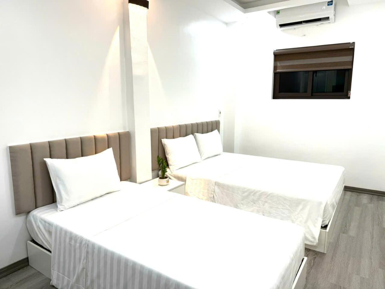 The Queen Hotel & Spa 2 Hanoi Exterior photo
