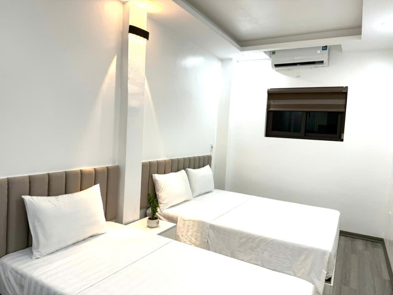 The Queen Hotel & Spa 2 Hanoi Exterior photo