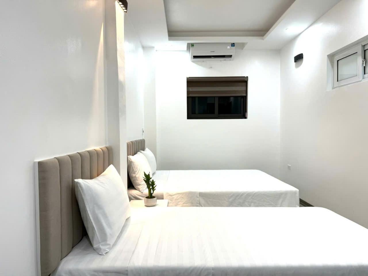 The Queen Hotel & Spa 2 Hanoi Exterior photo