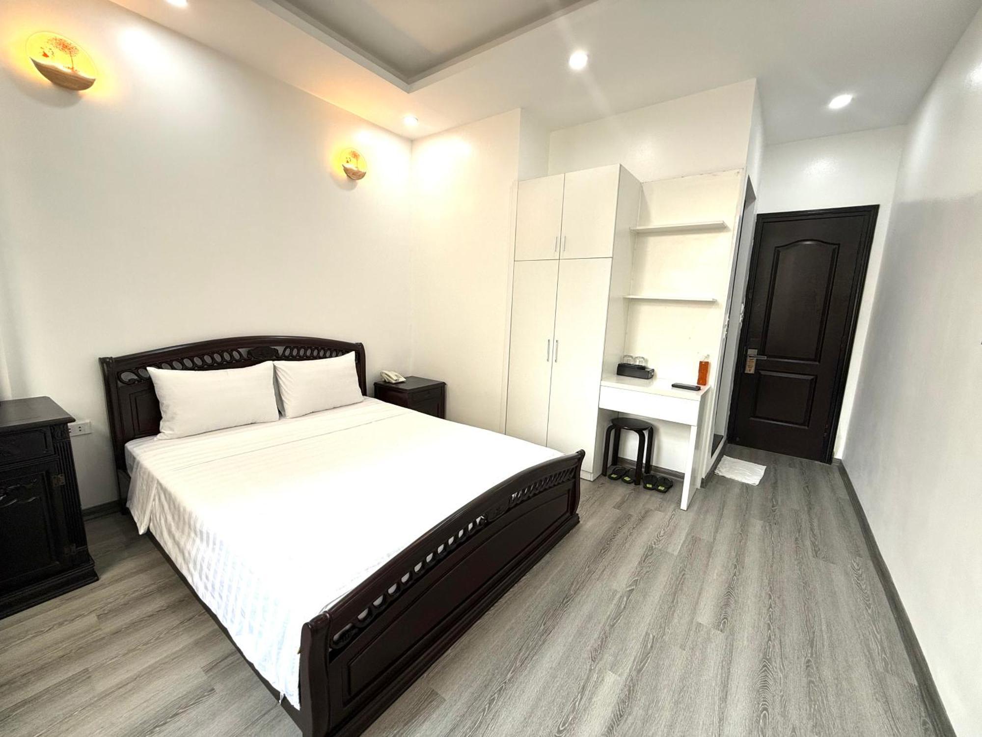 The Queen Hotel & Spa 2 Hanoi Exterior photo